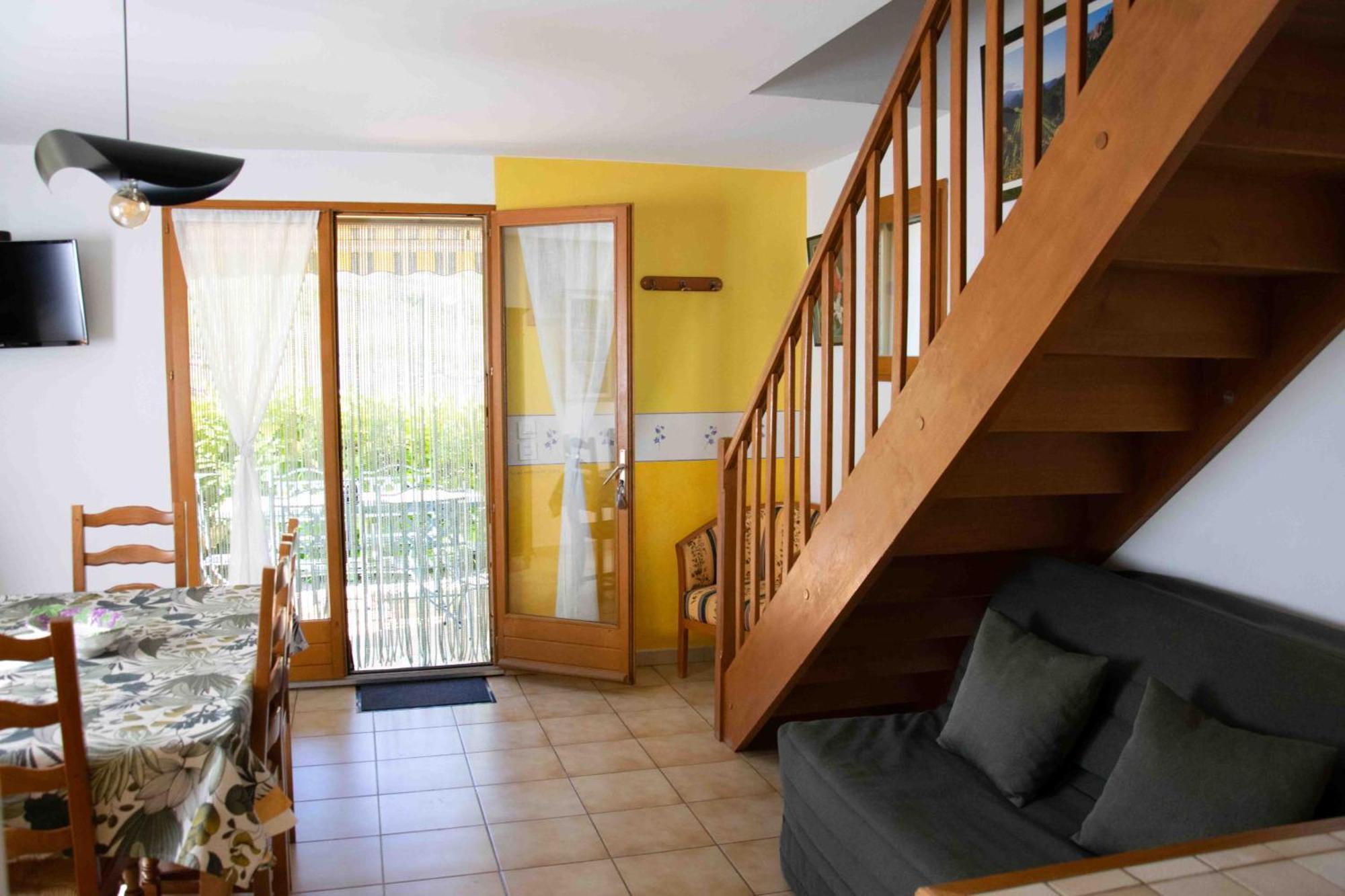 Les Grands Pres Des Baronnies Guest House La Roche-sur-le-Buis Exterior photo